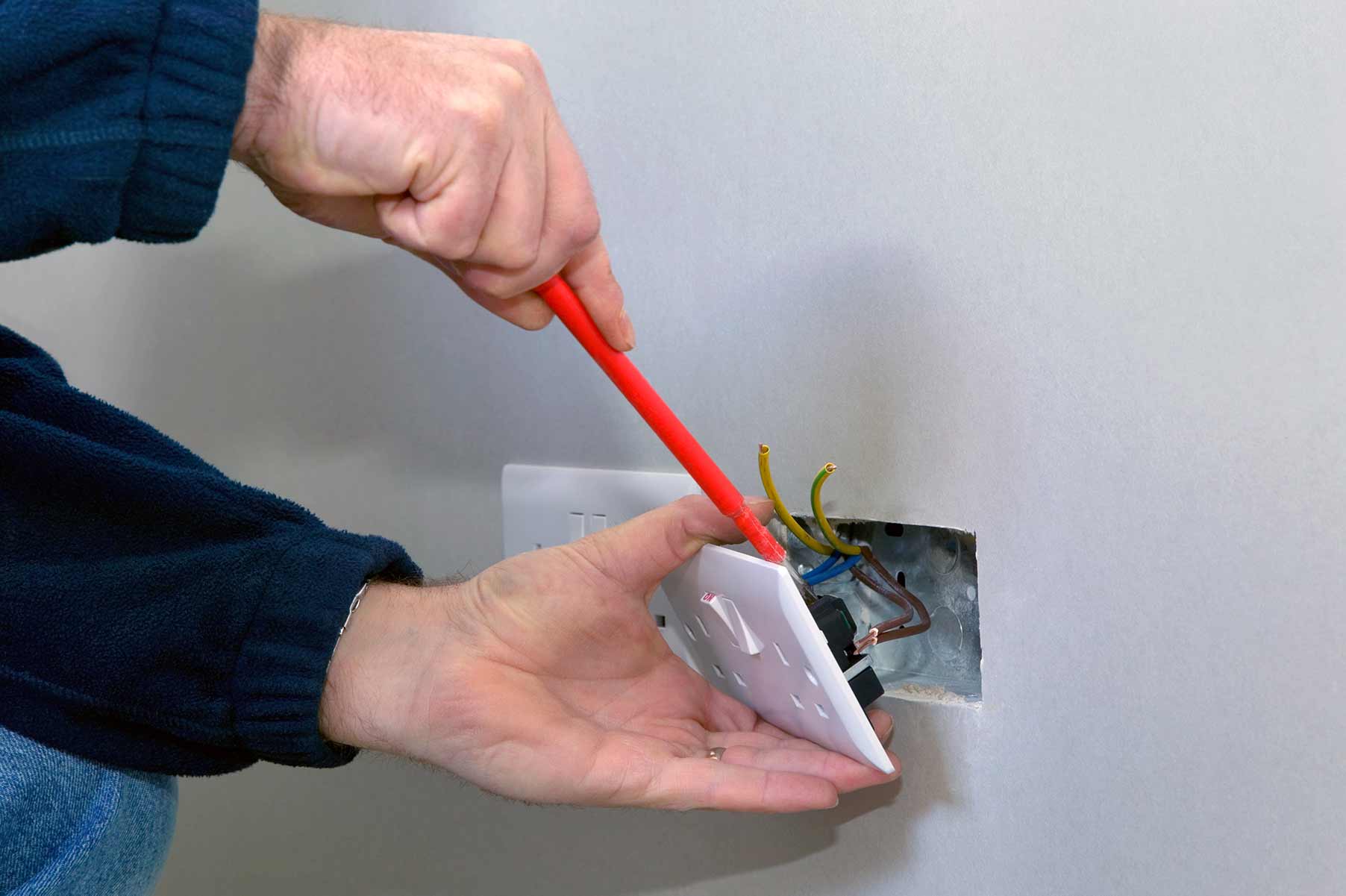 Our electricians can install plug sockets for domestic and commercial proeprties in Congleton and the local area. 